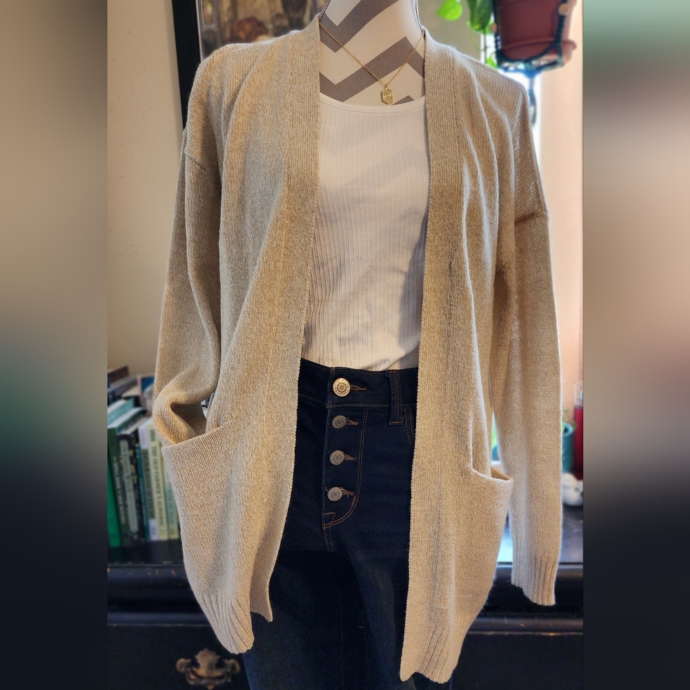 🍂 H&M beige speckled soft long cardigan sweater